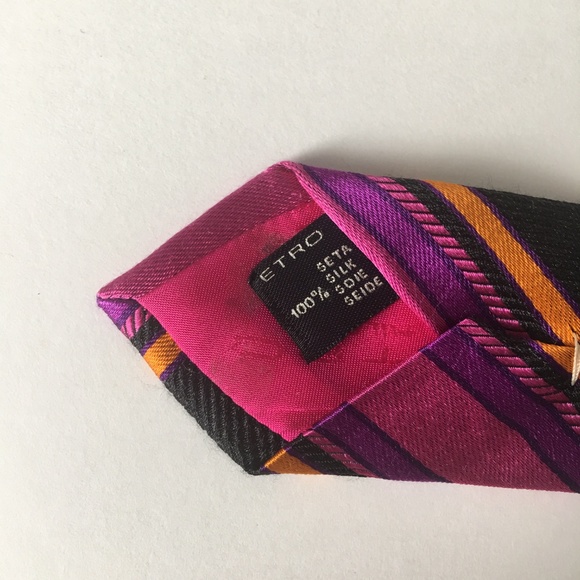 ETRO Milano Italy Striking Striped 100% Silk Tie - Picture 4 of 8